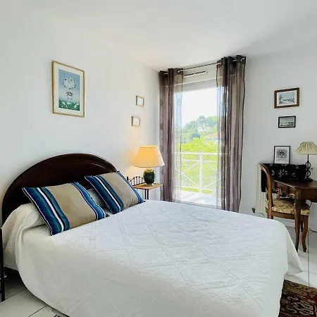 Apartman - 3 Pieces Avec Terrasses Et Parking A 300m De La - Fr-1-433-53 Arcachon